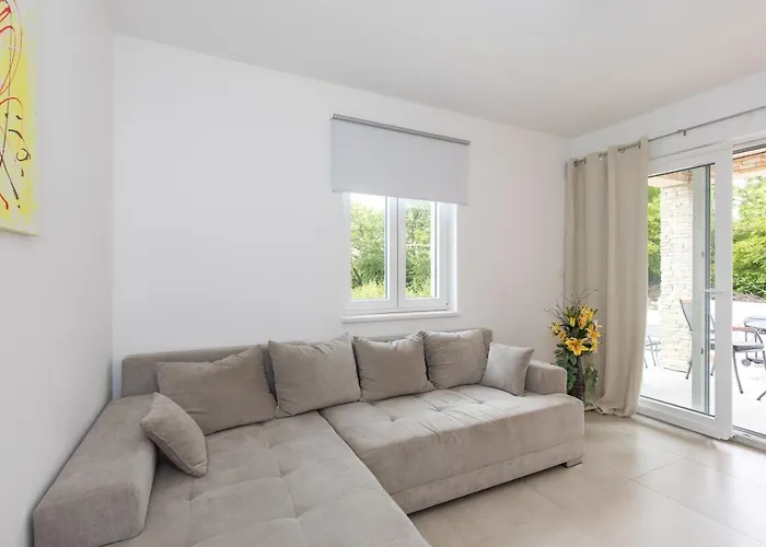 With Swimming Pool Kremenici - Krk - 20676 * Malinska