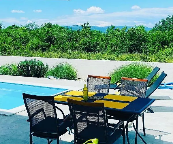 With Swimming Pool Kremenici - Krk - 20676 Apartment Malinska